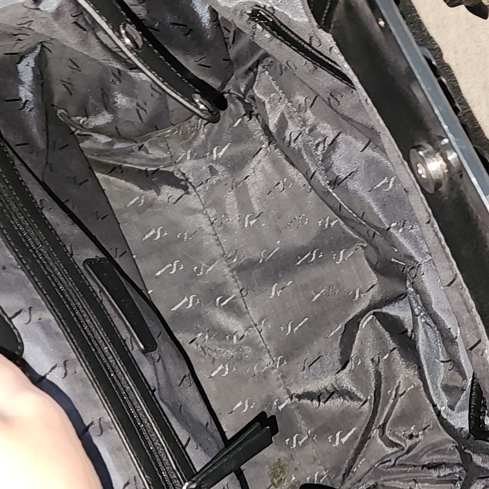 Simply Vera Vera Wang Black Floral Tote - Picture 7 of 10